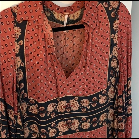SOLD EUC Free People Boho Top - Picture 4 of 9